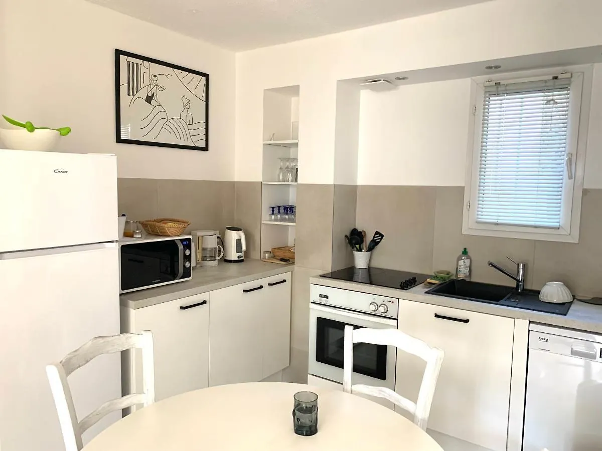 NOUVEAU écume&clapotis Sanary-sur-Mer 0*,