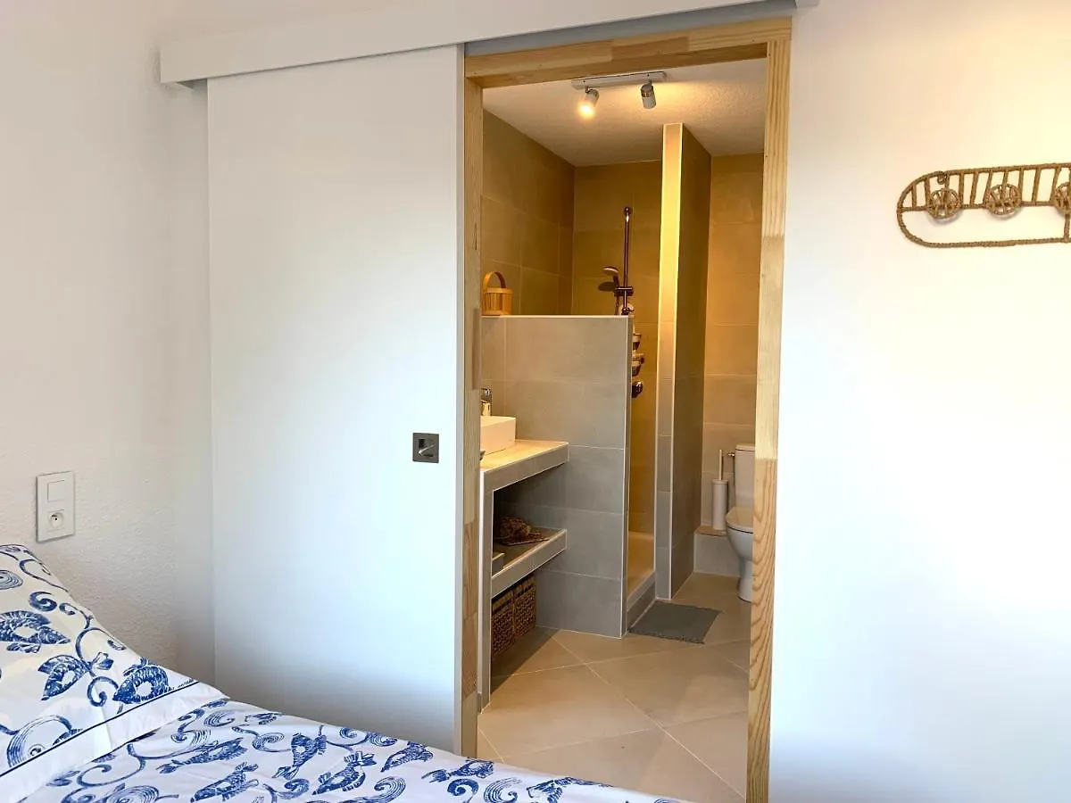 NOUVEAU écume&clapotis Sanary-sur-Mer 0*,
