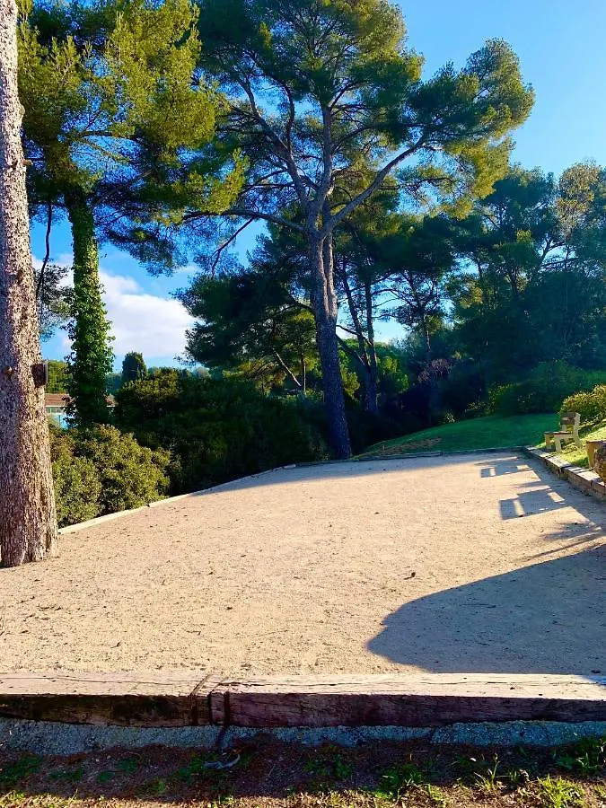 NOUVEAU écume&clapotis Sanary-sur-Mer 0*,  France